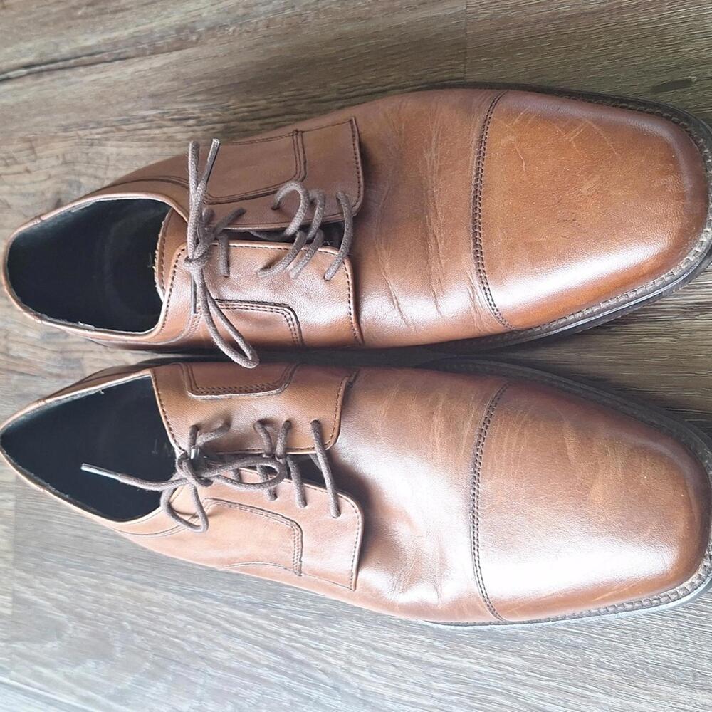 Johnston And Murphy Brown Dress Shoe Size 10.5 - Picture 2 of 6
